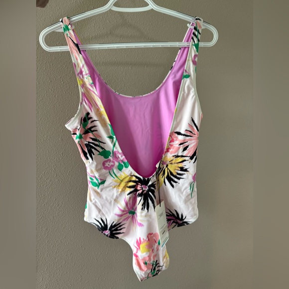 NWT Reversible one piece - never worn - Picture 3 of 6